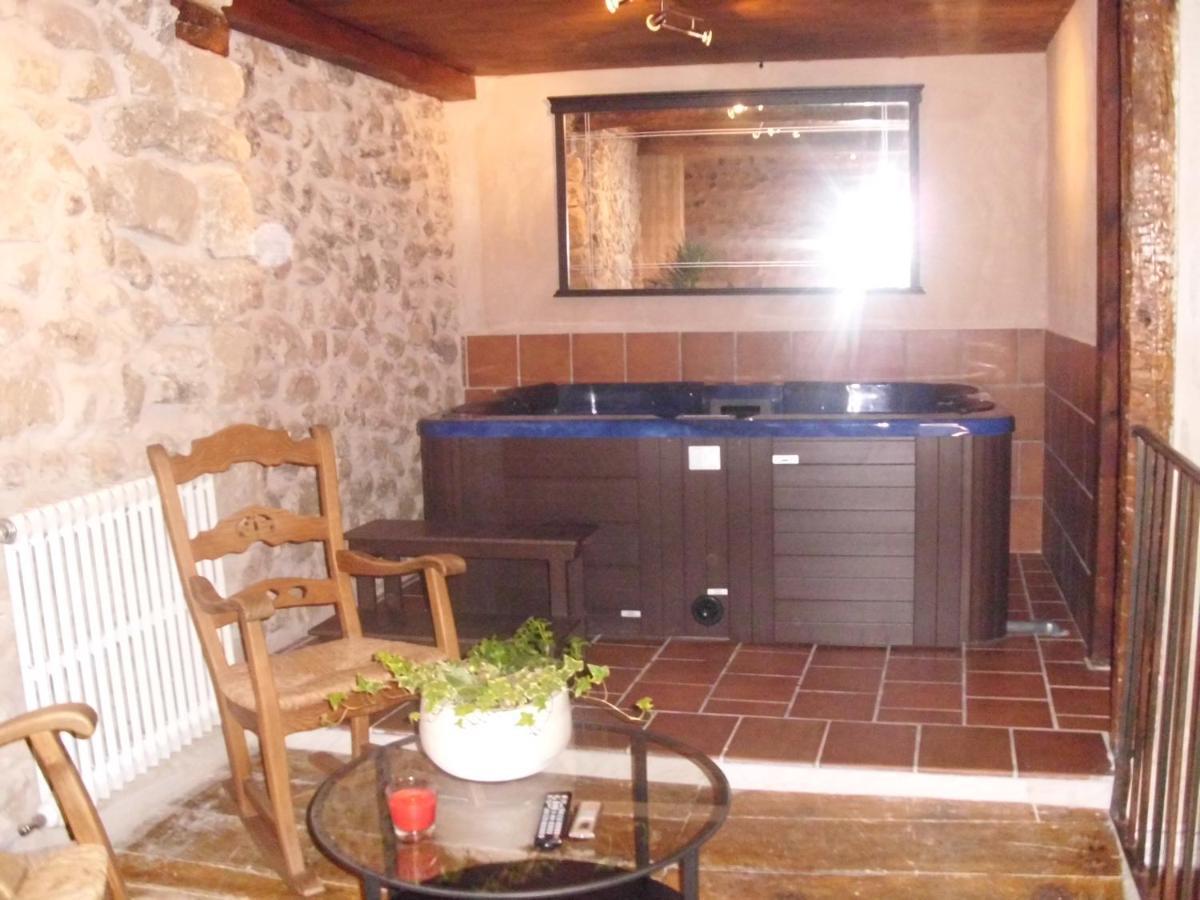 Casa Rural Con Jacuzzi Taberna Del Tio Pedro Cabanas de Polendos Zewnętrze zdjęcie